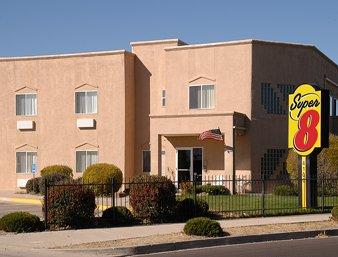 Super 8 Rio Rancho Hotel Bagian luar foto